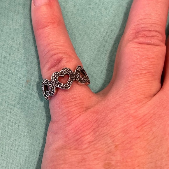 Sterling Silver 3 hearts ring sz 6.5 - Picture 2 of 10